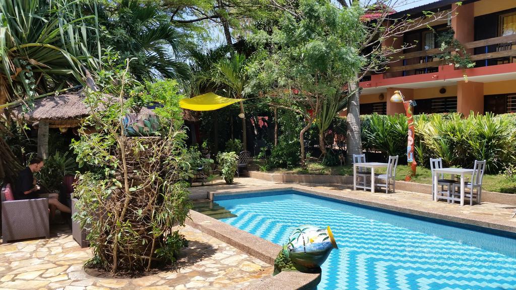 Hotel Napoleon Lagune Lome Exterior photo