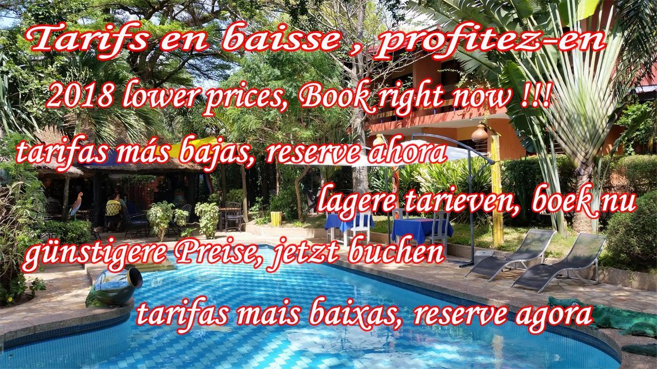 Hotel Napoleon Lagune Lome Exterior photo